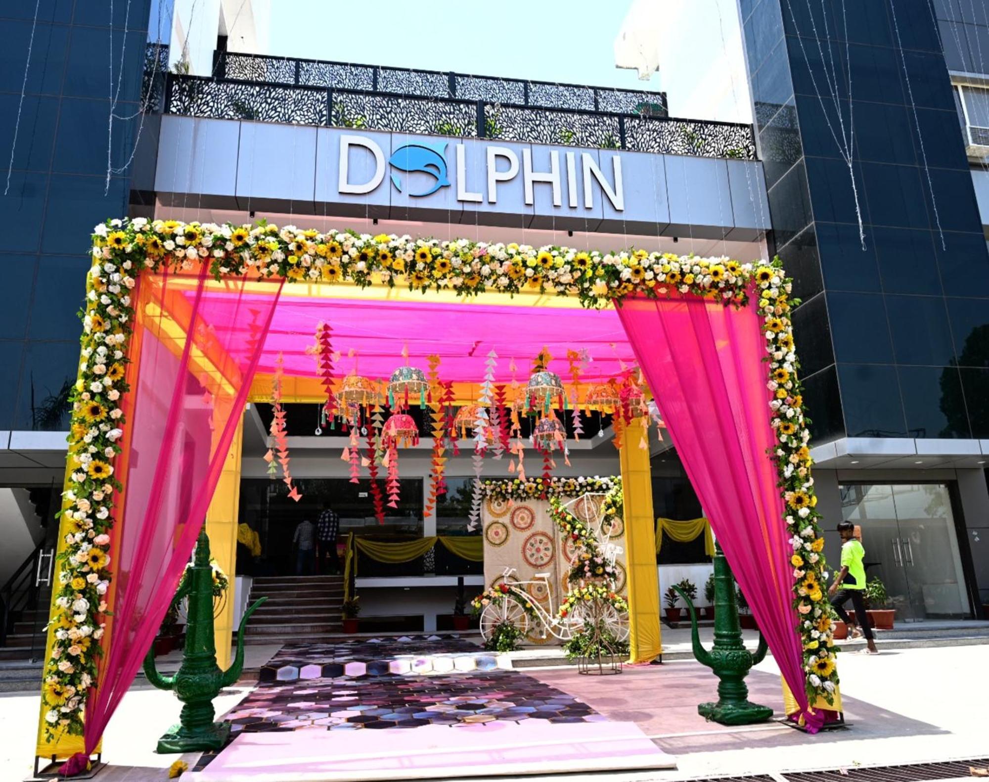 Hotel Dolphin Club Chinhat Exterior foto